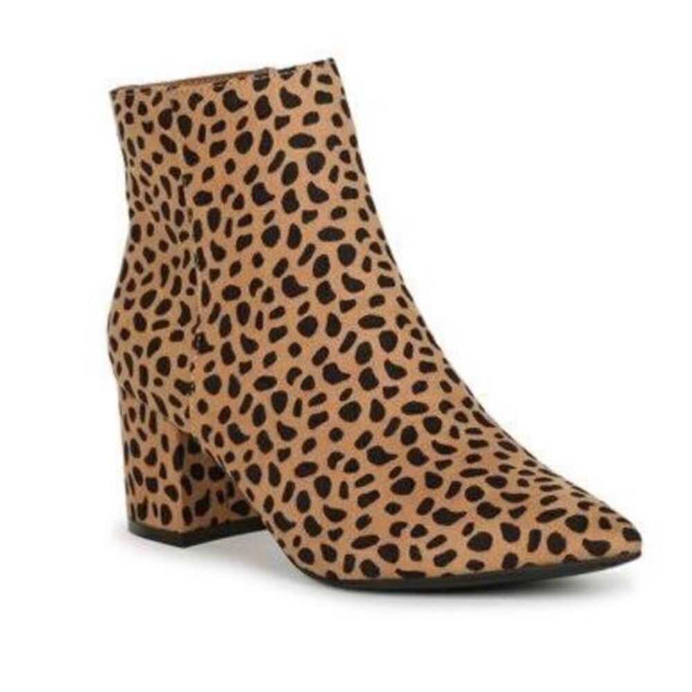 NIB Bamboo Rapid Leopard Print Heeled Ankle Booties Size 6.5